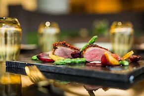 Radisson Blu M'Bamou Palace Hotel