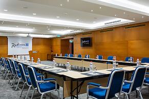 Radisson Blu M'Bamou Palace Hotel