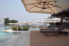 Radisson Blu M'Bamou Palace Hotel