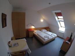 Haus Mobene - Hotel Garni