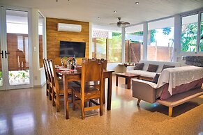 Samara Pacific Lodge