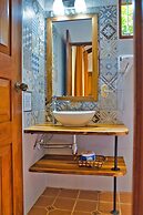 Samara Pacific Lodge