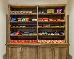 MainStay Suites Watford City - Event Center