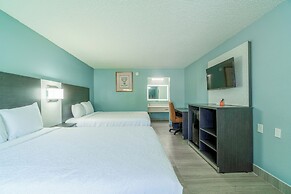 Lone Star Inn & Suites by OYO Harlingen TX