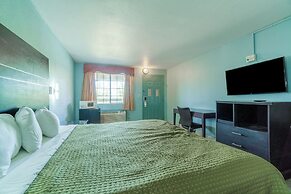 Lone Star Inn & Suites by OYO Harlingen TX