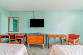 Lone Star Inn & Suites by OYO Harlingen TX