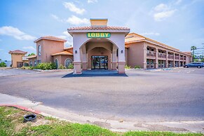 Lone Star Inn & Suites