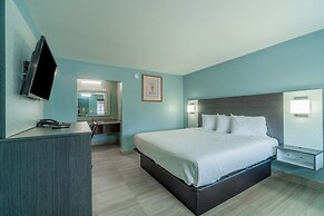 Lone Star Inn & Suites by OYO Harlingen TX