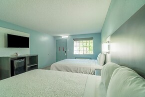 Lone Star Inn & Suites by OYO Harlingen TX