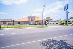 Lone Star Inn & Suites