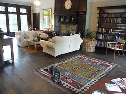 Costislost Organic Retreat