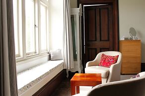 Costislost Organic Retreat