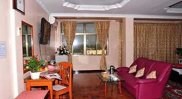 Golden City Crown Hotel