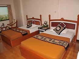 Golden City Crown Hotel