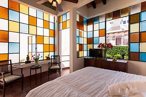 Garlands del Rio Riverside Boutique Hotel