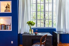 Garlands del Rio Riverside Boutique Hotel