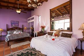 Garlands del Rio Riverside Boutique Hotel