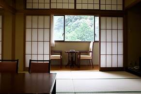 Inunakisan Grand Hotel Kisenkaku
