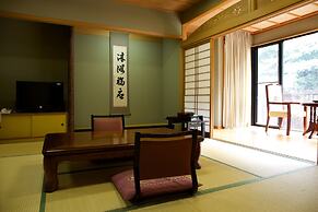 Inunakisan Grand Hotel Kisenkaku