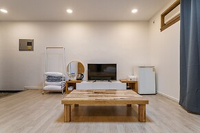 Seorak Hot Spring Mammoth Resotel
