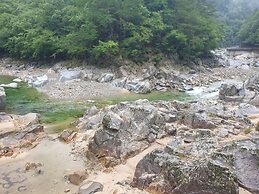 Seorak Hot Spring Mammoth Resotel