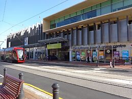 Glenelg Gateway Apartments