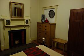 Glenelg Gateway Apartments