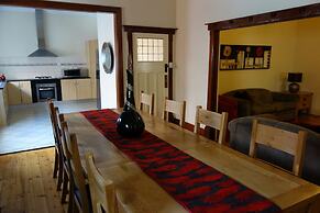 Glenelg Gateway Apartments