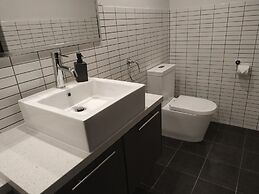 Glenelg Gateway Apartments