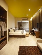 Hotel YAN