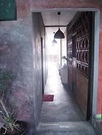 Big Boss Hostel