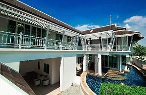 PARADISE Pool Villa Pattaya in Tropicana Village