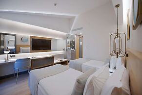 Miramare Beach Hotel