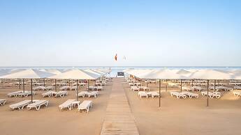 Miramare Beach Hotel