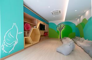 Miramare Beach Hotel