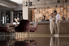 Miramare Beach Hotel