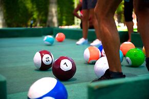 Miramare Beach Hotel