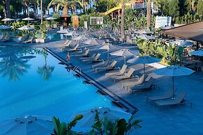 Miramare Beach Hotel