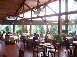 Howard Johnson by Wyndham, Villa General Belgrano