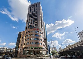 Holiday Inn Express Shanghai Zhenping by IHG