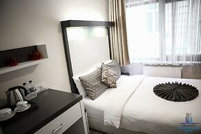 The Legend Platine Suite