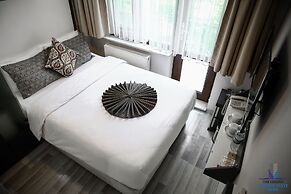 The Legend Platine Suite