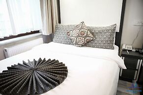 The Legend Platine Suite