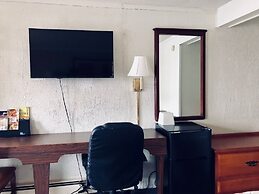 Economy Inn of Bloomington