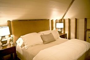 Dunleith Historic Inn