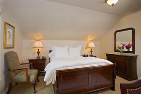 Dunleith Historic Inn