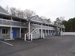 Village Inn and Suites