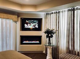 Perfectly Romantic Branson Condo
