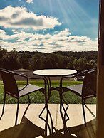 Perfectly Romantic Branson Condo