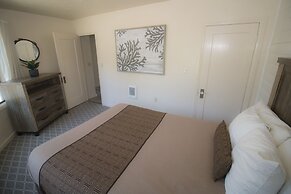 Capitola Venetian Hotel